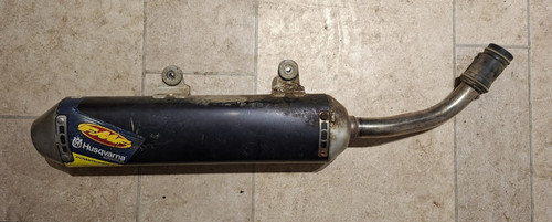 Tubo silenziatore scarico - silenziatore,