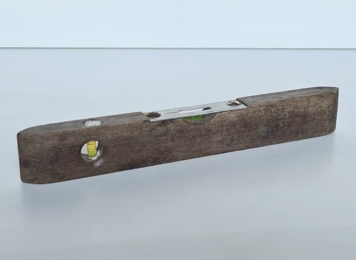 Livello antico legno e - antico, in