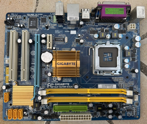 Gigabyte g31m es2c - ga-g31m-es2c, 2.0