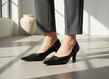 Salvatore Ferragamo Donna US 6