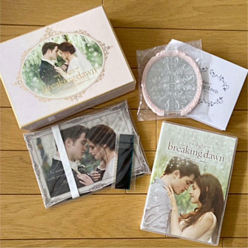 Twilight saga breaking - twilight,