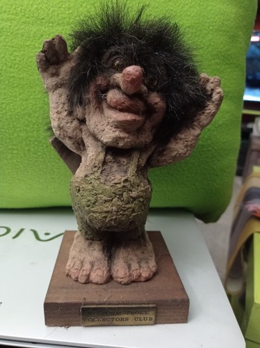 Troll nyform club - troll, 2005