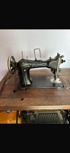 Macchina cucire antica - da,
