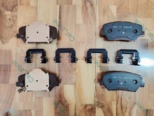 Set pastiglie freno anteriori