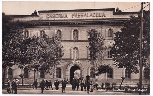 P02255 cartolina tortona - cartolina,