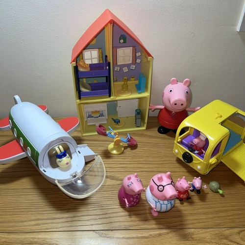 Peppa pig family home - pig's,