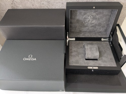 Omega speedmaster limited - omega,