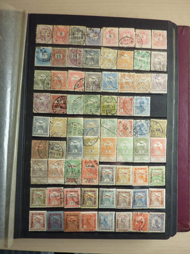 Ancien album timbres hongrie - ancien,