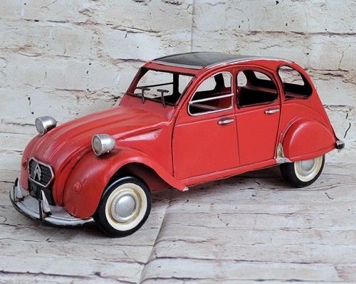 Auto giocattolo latta vintage
