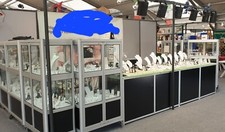 vetrine e banco sposizione per