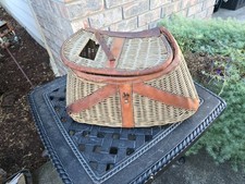 Antico cesto pescatore creel
