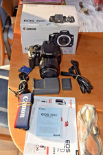 Canon EOS 350D con obiettivo