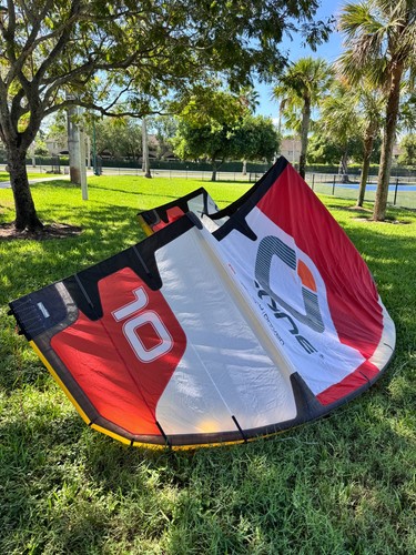 Kiteboarding kite ozone enduro - kiteboarding,