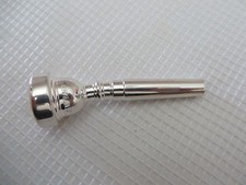 Boccaglio tromba in argento