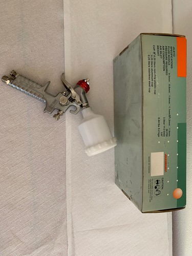 Pistola verniciatura spruzzo - pistola, a