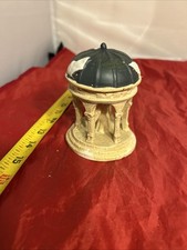 Angoli di ciottoli 2004 angelo