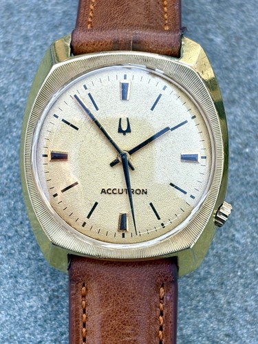 Vintage bulova accutron 218 - vintage,