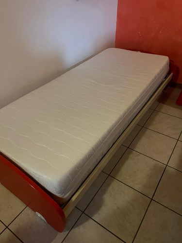 Letto semi castello rosso - , e