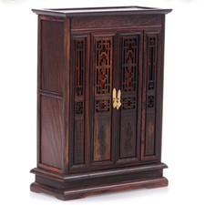 Rosewood Buddhist Small Guan
