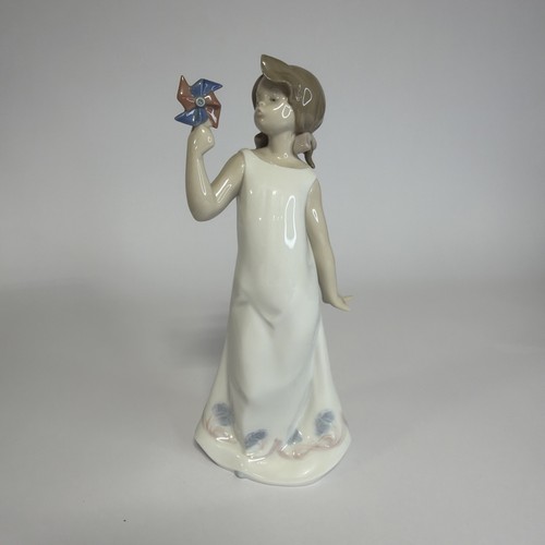 Lladro girl 06552 - girl, mi