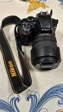 Nikon D-3400 AF-S DX NIKKOR 18-105 mm f/3.5-5.6G ED VR. Con Custodia e Memoria.