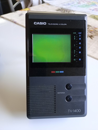 Televisore portatile vintage