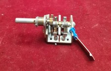 CONDENSATORE VARIABILE 2 SEZIONI DEMOLTIPLICATO. Leggi bene !  *56.