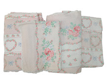 Completo lenzuola letto singolo + copriletto con cuori e fiori rosa usato