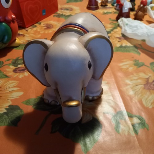 Elefante grande thun senza - elefante,