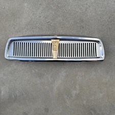 MASCHERINA GRIGLIA IN METALLO FREGIO FIAT 850 BERLINA SPECIAL ACCESSORIO