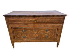 Cassettone Luigi XVI finemente intarsiato epoca XVIII secolo