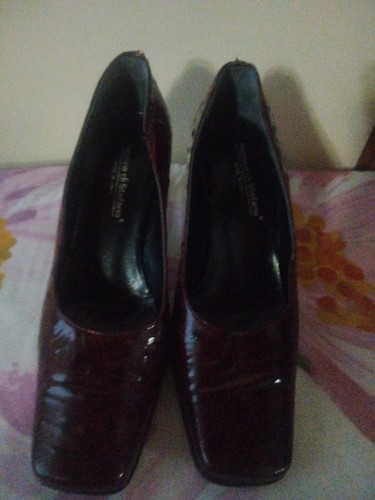 Scarpe donna usate - usate, una
