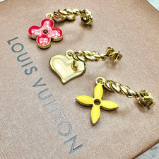 Louis Vuitton Boucles