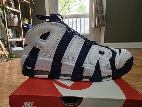 Taglia nike air more - air,