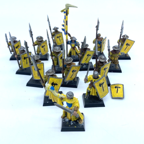 Bretonnian men arms - at,