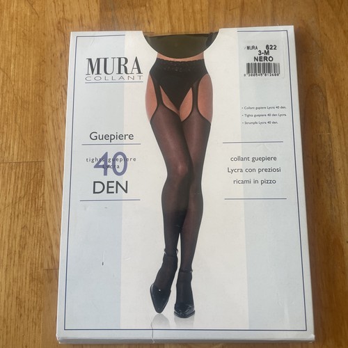 Collant nuovo con etichette
