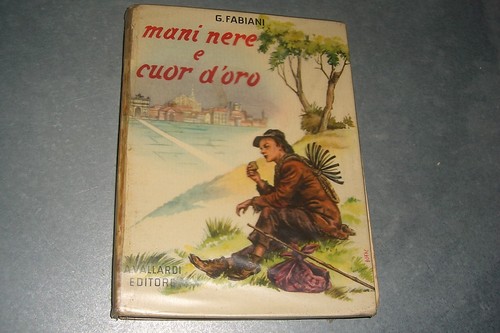 Mani nere cuor - cuor,