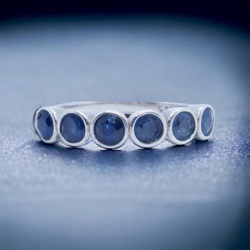 Splendido anello unico - , e