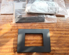 Placca in plastica color antracite 3 posti Bticino Living Light art. LNA4803AR