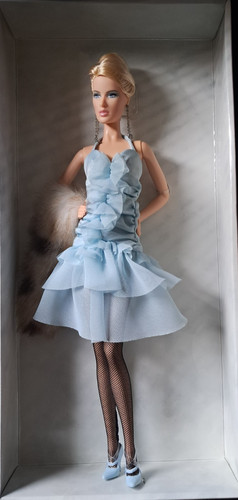 Barbie gold label 2004 model - gold,