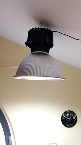 Lampada industriale - , a