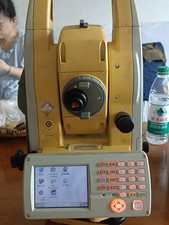 Stazione totale Topcon