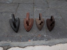 Lotto Di Antichi Ferri Da Stiro