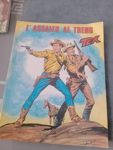 Tex assalto treno fuori - treno,