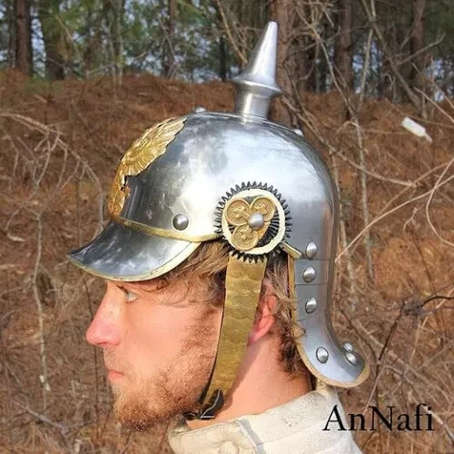 Antico elmetto militare - antico,