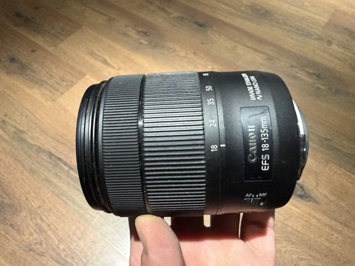Canon 135mm 5 6 - ef-s, f3.5-5.6
