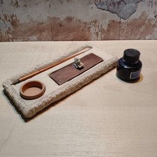 Set calligrafico con base in
