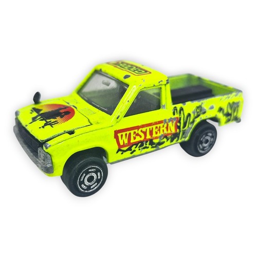 Majorette toyota pick truck - toyota,