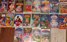 Large 20 Piece Lot of Classic