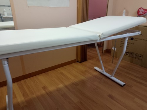 Lettino professionale vendesi